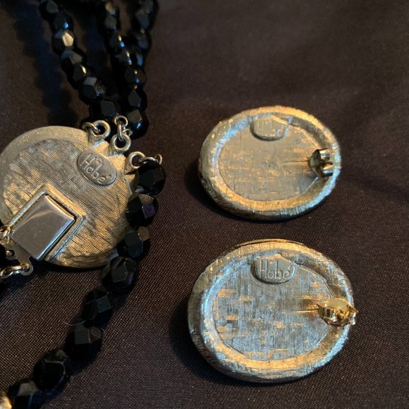 HOBE Black Glass, Pearl, Rhinestone Necklace Set - Picture 11 of 12